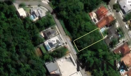 Terreno à venda no Velha, Blumenau  por R$ 499.000