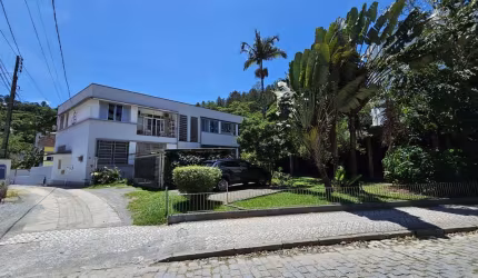 Terreno comercial à venda no Bom Retiro, Blumenau , 672 m2 por R$ 4.390.000
