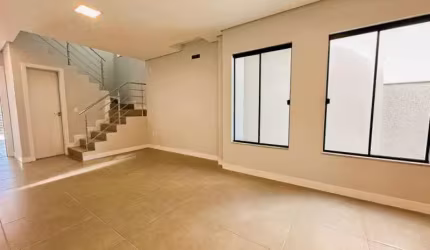 Casa com 3 quartos à venda no Ponta Aguda, Blumenau , 154 m2 por R$ 775.000
