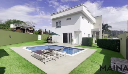 Casa com 4 quartos à venda no Vorstadt, Blumenau  por R$ 2.580.000
