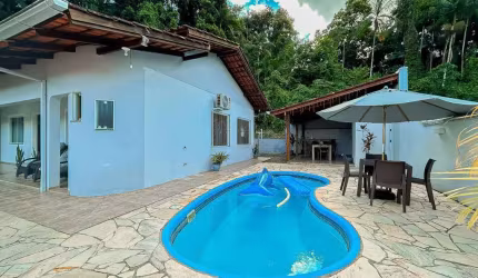 Casa com 4 quartos à venda no Tribess, Blumenau , 324 m2 por R$ 980.000