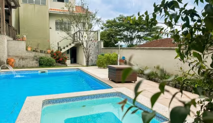 Casa com 3 quartos à venda na Escola Agrícola, Blumenau , 142 m2 por R$ 1.400.000