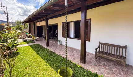Casa com 5 quartos à venda no Garcia, Blumenau , 270 m2 por R$ 900.000