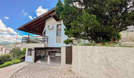 Casa com 4 quartos à venda no Ponta Aguda, Blumenau , 230 m2 por R$ 799.000