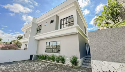 Casa com 3 quartos à venda na Escola Agrícola, Blumenau , 142 m2 por R$ 875.000