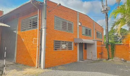 Barracão / Galpão / Depósito para alugar no Carijós, Indaial , 667 m2 por R$ 5.800