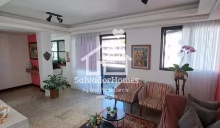 APARTAMENTO a Venda em Salvador 3 QUARTOS 147M² 2 vagas