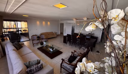 Apartamento PORTEIRA FECHADA