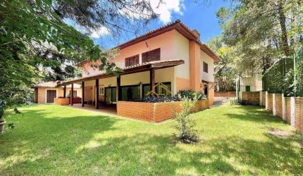 Casa com 7 Quartos sendo 5 suítes à Venda - 610 m² - R$ 1.100.000 -  Taboleiro Verde, Cotia/SP