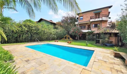 Casa com 4 quartos à venda, 351 m² por R$ 1.700.000 - Condomínio Nova Higienópolis  - Jandira/SP