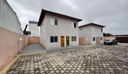 Casa com 2 quartos à venda, 65 m² por R$ 320.000 - Chácara Bel Verde - Vargem Grande Paulista/SP