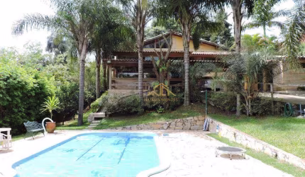 Casa com 5 quartos sendo 3 suítes à venda, 530 m² por R$ 1.690.000 - Fazendinha / Granja Viana - Chácara Vale do Rio Cotia - Carapicuíba/SP