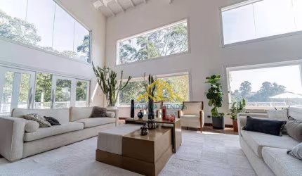 Casa com 4 quartos à venda, 1162 m² por R$ 6.890.000 - Jardim Passárgada I - Cotia/SP