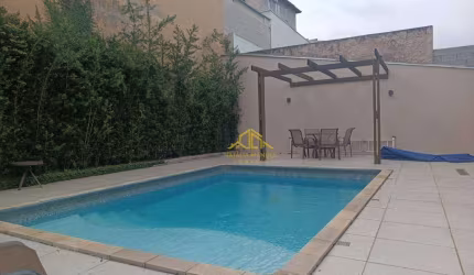 Casa com 4 dormitórios à venda, 350 m² por R$ 1.800.000,00 - Jardim Caiapia - Cotia/SP