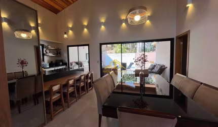Casa térrea com piscina, sendo 3 quartos à venda, 200 m² por R$ 1.400.000 - Vila Verde - Cotia/SP