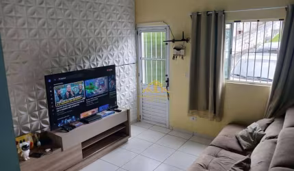 Casa com 2 quartos à venda, 85 m² por R$ 315.000 - Vila São Joaquim - Cotia/SP
