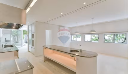 Sobrado, reformado, 345m2, lindo, para Lar ou Comércio, Água Branca, Perdizes, venda 4.800.000 .