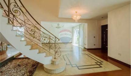 Casa de Alto Padrão - Jardim da Saúde - 5 suítes - 629m².