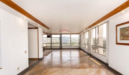 Vende Ap Rua Angelina Maffei Vita 725/ 3 andar, Jardim Europa, 3 quartos, 1 suite, 3 vagas R$ 4.800.000,00 / a 350 metros do Shopping Iguatemi.