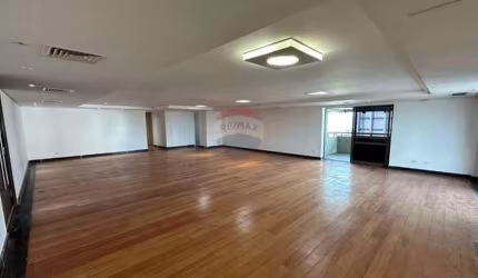 Luxuoso Apartamento 430m² em Parnamirim, Recife.