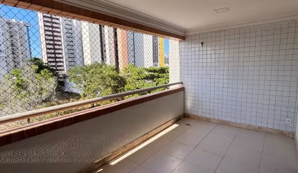 Lindo apartamento para venda na ponta do farol ,com 202m²