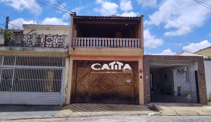 Sobrado na Cidade Patriarca 5 Dormitórios sendo 1 Suíte, Hidro, 2 Vagas, 200 m²