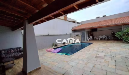 Sobrado na Vila Matilde 5 Dormitórios sendo 1 Suíte Master, 6 Vagas, 385 m²