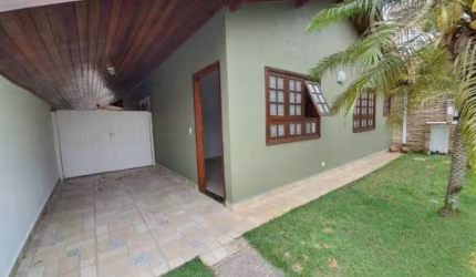 Casa com 3 quartos à venda na Vila Omizollo, Louveira  por R$ 685.000