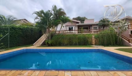 Casa em condomínio fechado com 3 quartos para alugar no Marambaia, Vinhedo , 350 m2 por R$ 9.500
