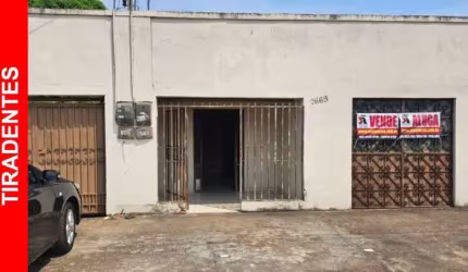 2 CASAS + PONTO COMERCIAL ANEXO
