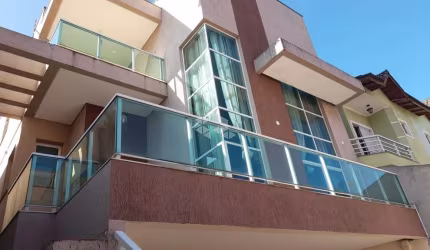 CASA ALTO PADRÃO NO JD. VILA GALVÃO