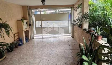 Casa a Venda 160m² por R$ 430.000,00 - Jardim Nova Cidade, Guarulhos/SP