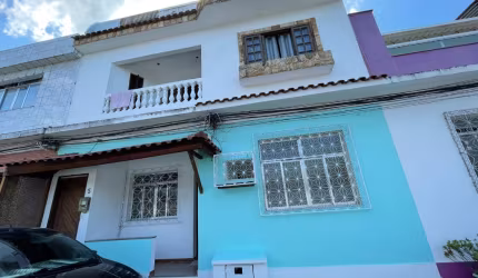 Tipo casa de  vila sem condomínio em Madureira!