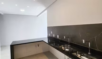 Linda Casa Jandira