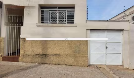 CASA EM PIRACICABA-SP, NO BAIRRO ALTO, CIDADE ALTA.