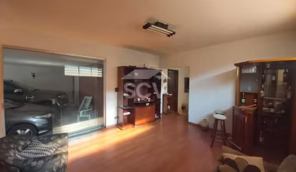 CASA NO BAIRRO ALTO, ALEMÃES, PIRACICABA - SP.