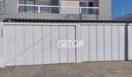Apartamento térreo à venda no Residencial Palermo