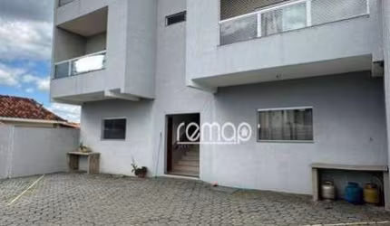 Apartamento térreo à venda no Parque Universitário
