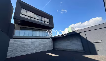 Apartamento superior à venda no Centro da cidade de Franca/SP