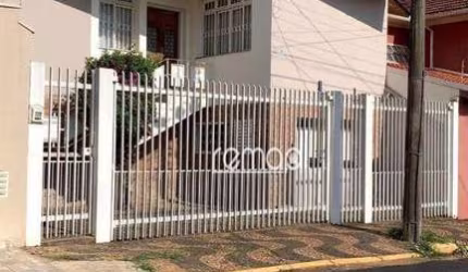 Casa à venda na Vila Flores