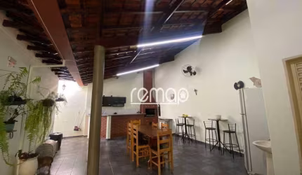 Casa à venda no Jardim Derminio em Franca