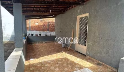 Casa com ponto comercial à venda no Prolongamento Ângela Rosa
