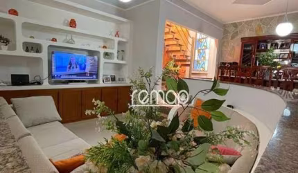 Casa com 4 dormitórios à venda, 230 m² por R$ 790.000,00 - Vila Santo Antônio - Franca/SP