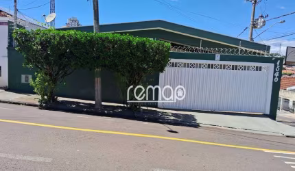 Casa a Venda no Jardim Francano