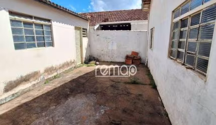 Casa com 3 dormitórios à venda, 210 m² por R$ 300.000 - Jardim Brasilândia - Franca/SP