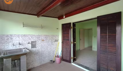 Casa com 4 dormitórios à venda, 200 m² por R$ 380.000,00 - Jardim Veloso - Osasco/SP