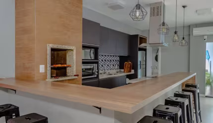 Apartamento com 2 quartos para alugar na Rua João Medeiros Júnior, 86, Saco dos Limões, Florianópolis, 60 m2 por R$ 3.900