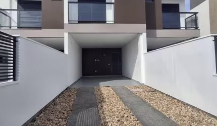 Casa com 3 quartos para alugar na Rodovia Francisco Magno Vieira, 20, Campeche, Florianópolis, 146 m2 por R$ 7.500
