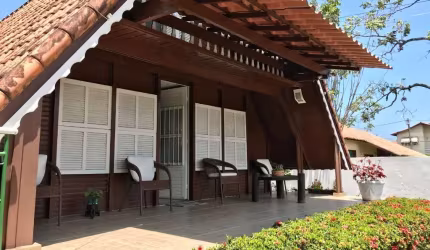 Casa à venda - Itaipu - Niterói/RJ