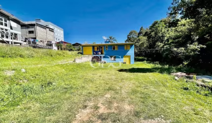 Casa com 2 quartos à venda no Charqueadas, Caxias do Sul , 120 m2 por R$ 384.999